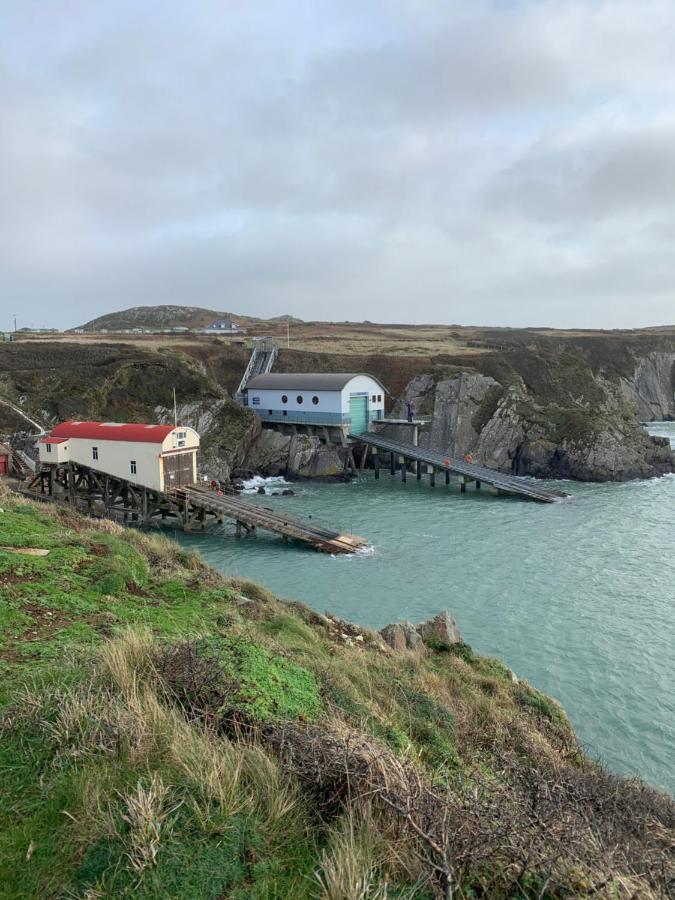 Craig-Y-Mor Suites With Sea Views Whitesands St Davids Екстериор снимка